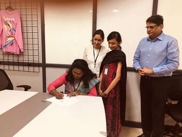 Image_Agreement%20Signing.jpg